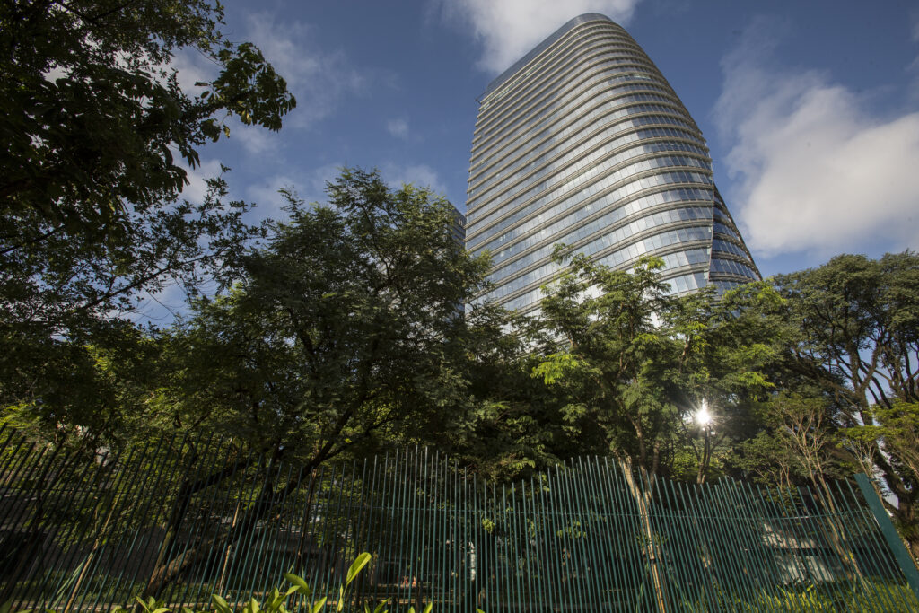 Fotos das Torrs da São Paulo Crporate Towers
USO INSTITUCUIONAL DAS IMAGENS
FOTOS PAULO VITALE
 ALL RIGHTS RESERVED